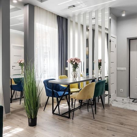 Royal Apartment On Balabana Street Львов Экстерьер фото