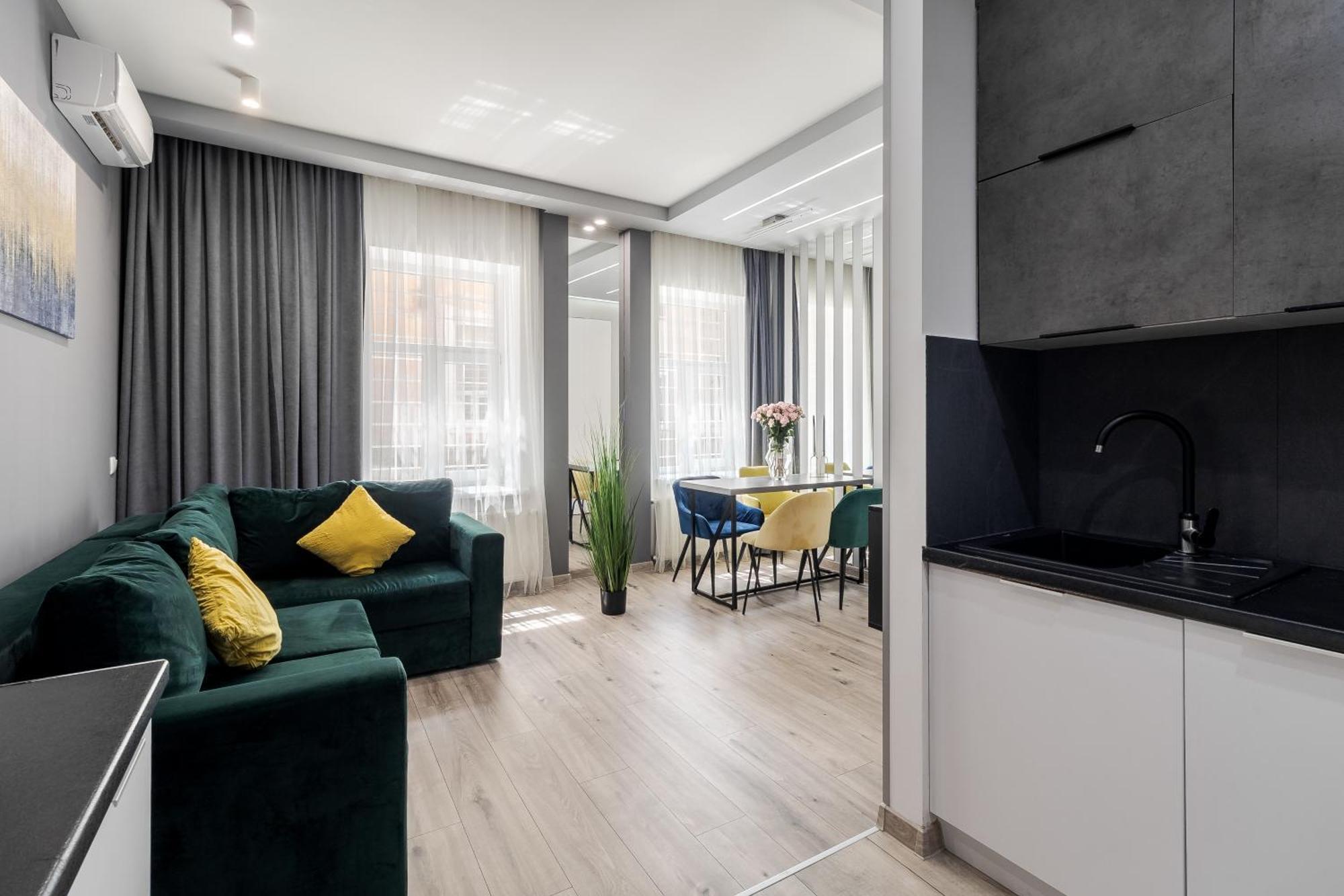 Royal Apartment On Balabana Street Львов Экстерьер фото